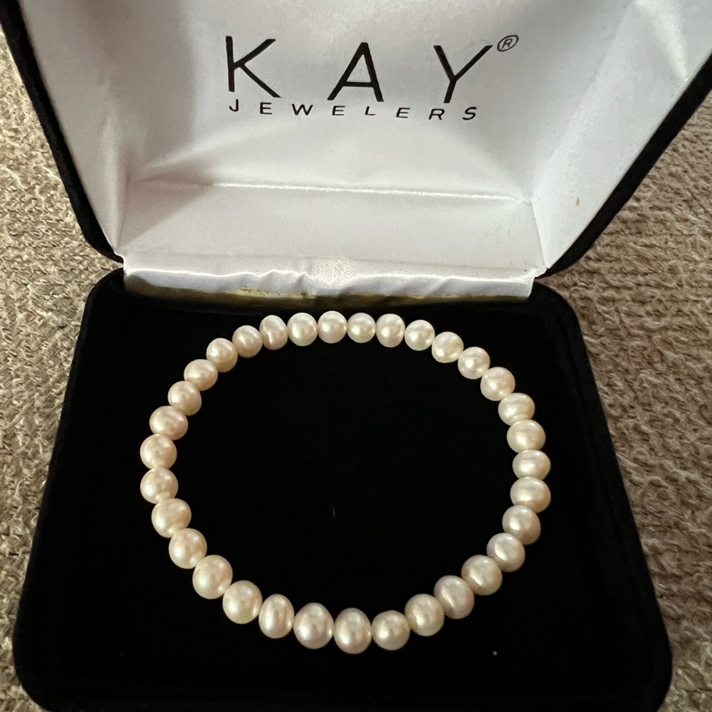 Pearl Bracelet